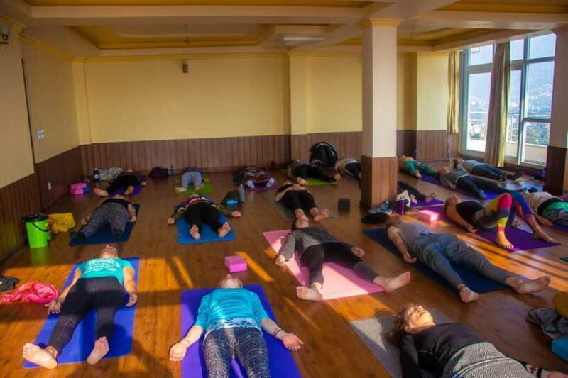 Yoga Retreat : 21 days yoga meditation retreat in Kathmandu - The Sum Up
