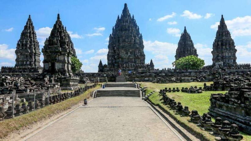 Yogakarta, Jomblang & Pindul Caves The Adventure Nature Tour - Key Points