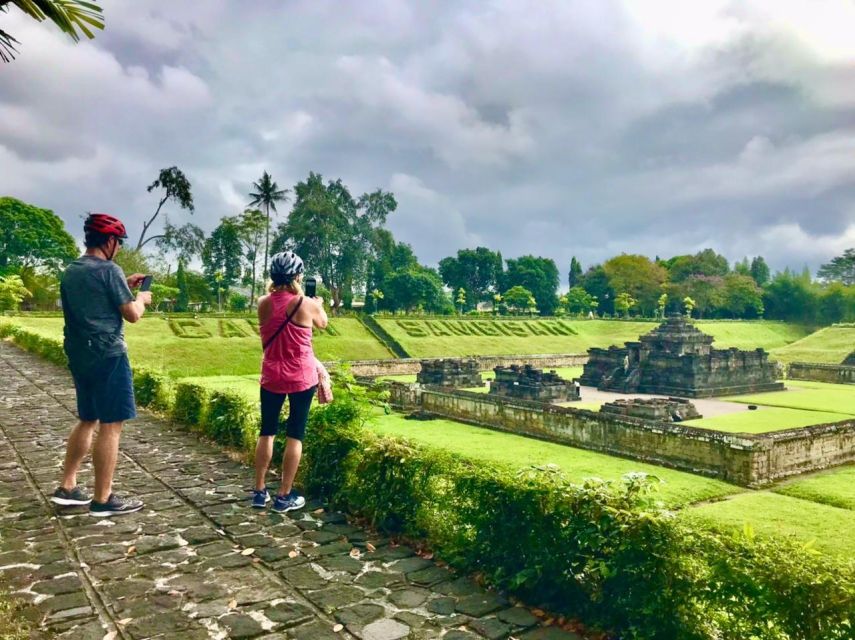 Yogya Customized Private Tour - Guided Tour Experience