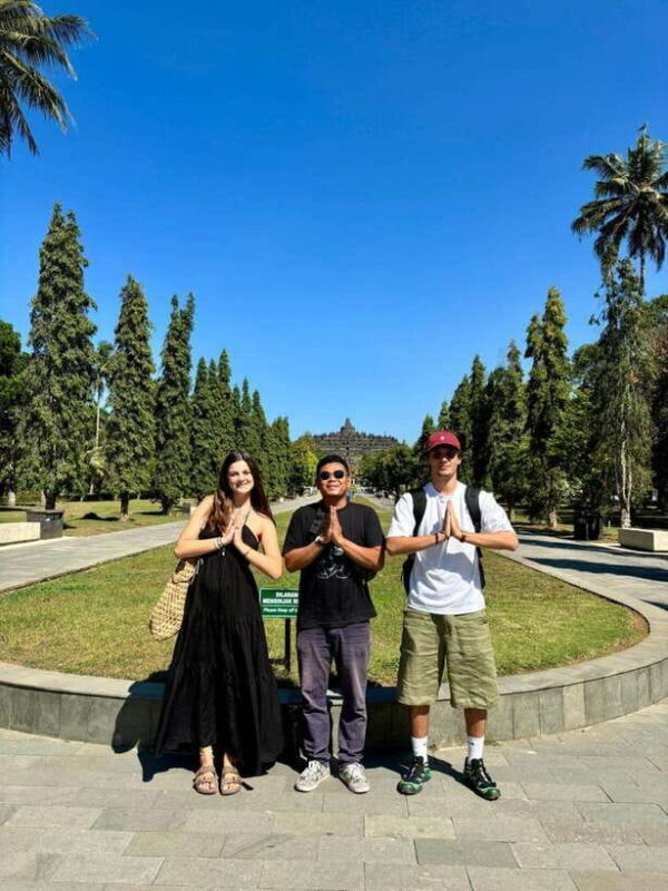 Yogyakarta: 10 hours Private Car Hire Customized city Tour - The Price and Overall Value