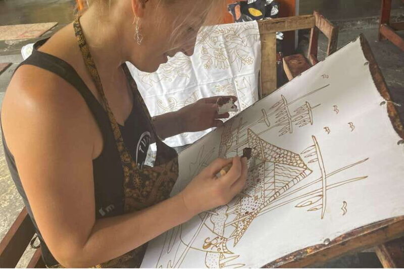 Yogyakarta: 2-hour Batik Making Course with Souvenir - The Value of the Experience