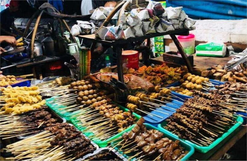 Yogyakarta: 3-Hour Night Walking with Street Food Tasting - Why You Should Consider This Tour