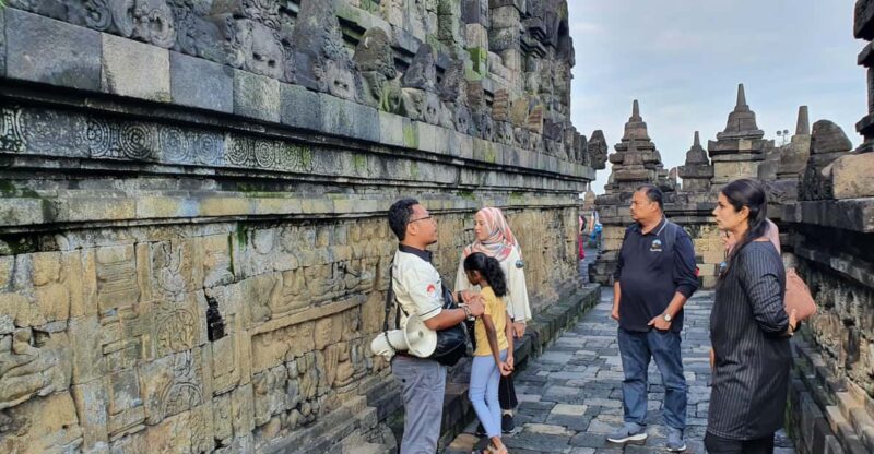 Yogyakarta: 5 Days All Temple Full-Access and Jomblang Cave - Good To Know