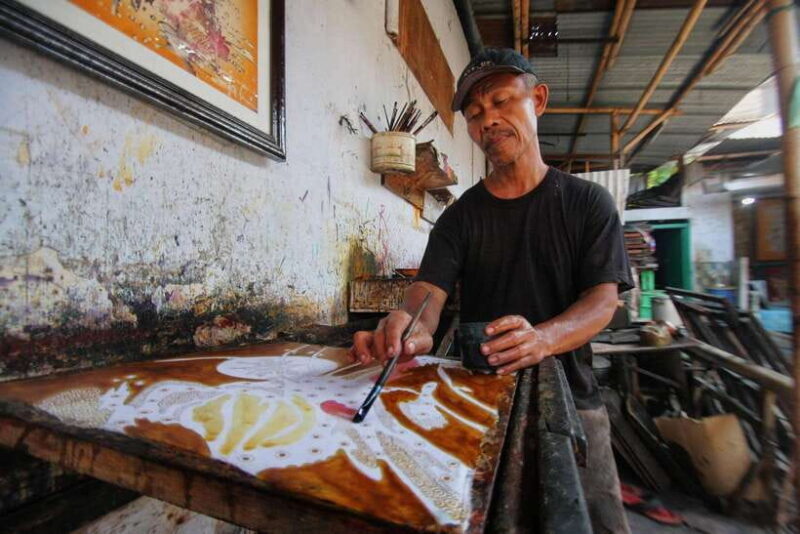 Yogyakarta: Batik Making Class with Expert - Key Points