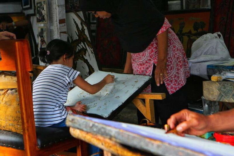 Yogyakarta: Batik Making Class with Expert - An Introduction to the Batik Workshop in Yogyakarta