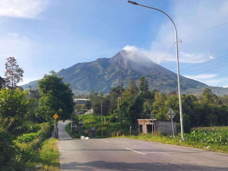 Yogyakarta: Borobudur 4-day Private Tour Excursion - A Well-Rounded Journey into Yogyakarta