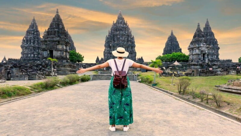 Yogyakarta: Borobudur and Prambanan Day Trip - Key Points