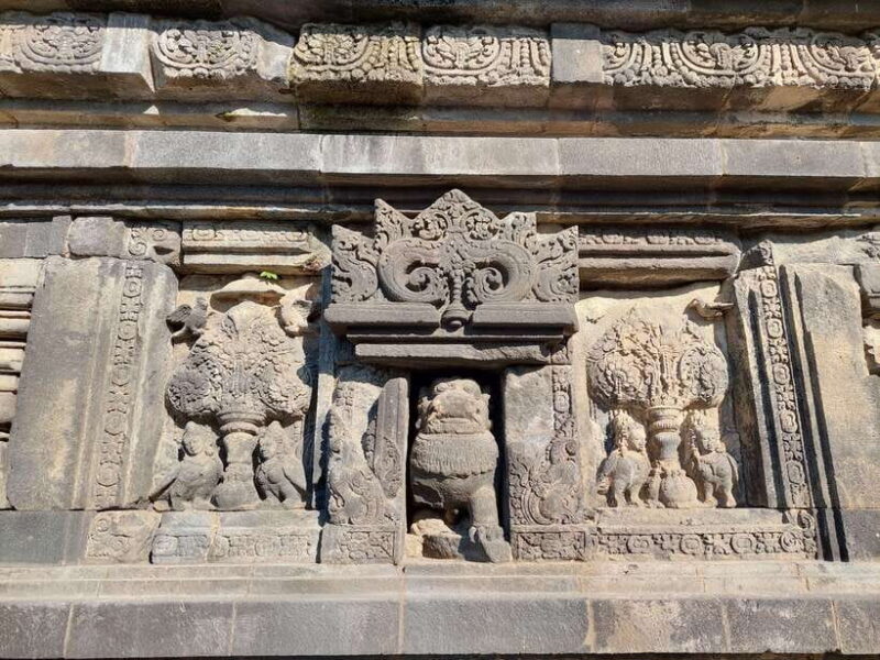 Yogyakarta: Borobudur and Prambanan Private Tour - Key Points