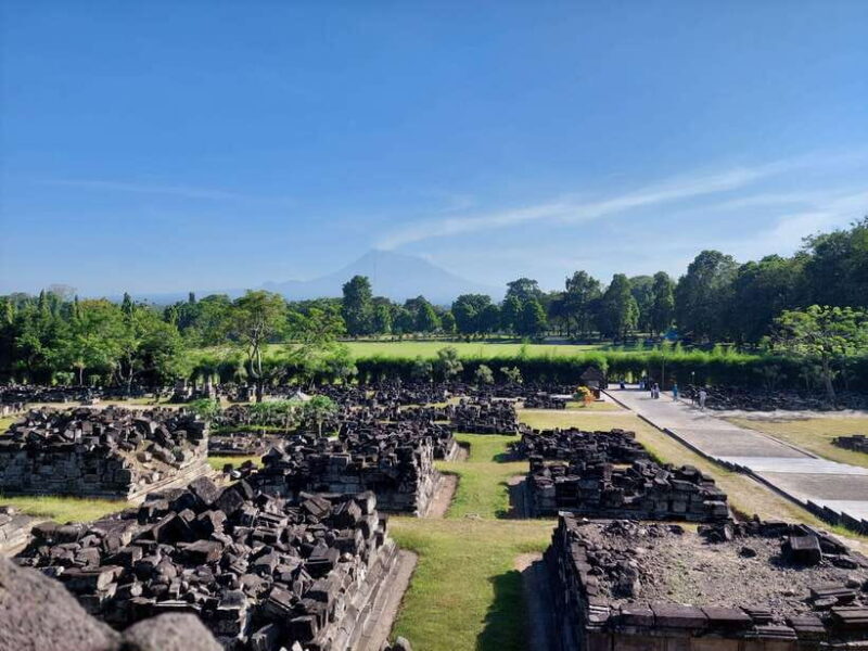 Yogyakarta: Borobudur and Prambanan Private Tour - Analyzing the Value