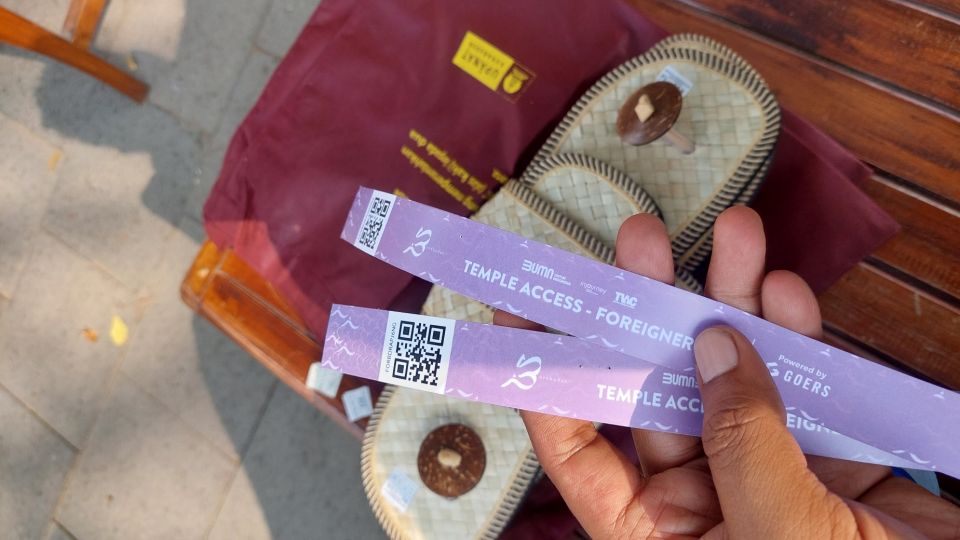 Yogyakarta: Borobudur and Prambanan Temple Guided Tour - Key Points