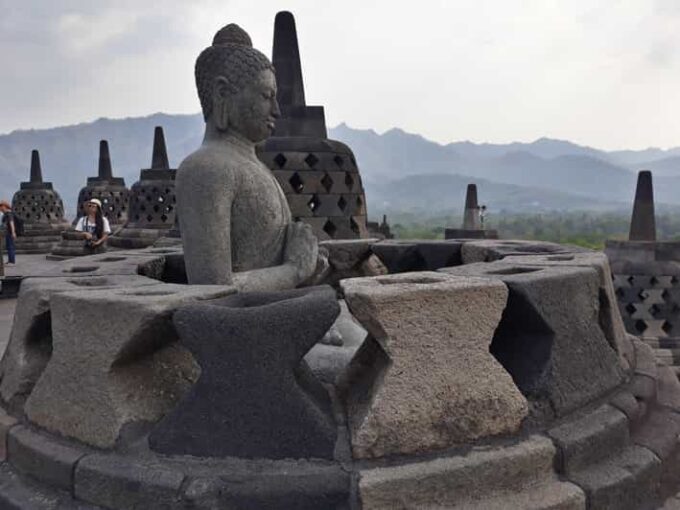 Yogyakarta: Borobudur, Merapi Jeep Tour, and Prambanan - Cancellation and Important Details