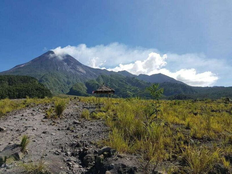 Yogyakarta: Borobudur Merapi Prambanan include all tickets - Practical Details and Experience Quality