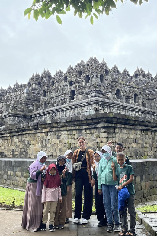 Yogyakarta: Borobudur, Prambanan, and Sultan Palace Day Tour - Borobudur Temple