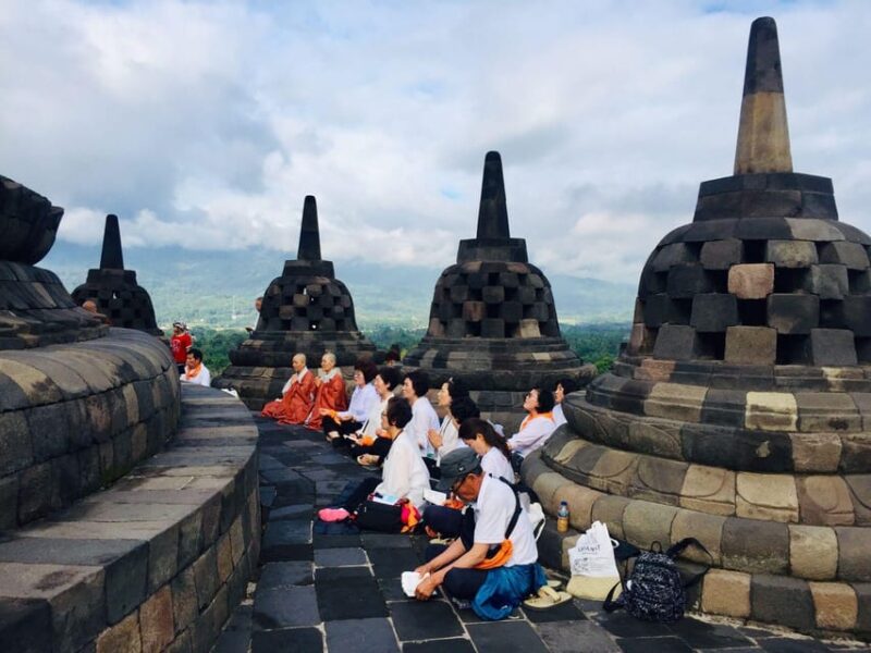 Yogyakarta: Borobudur, Prambanan, and Sultan Palace Day Tour - Yogyakarta Sultan Palace
