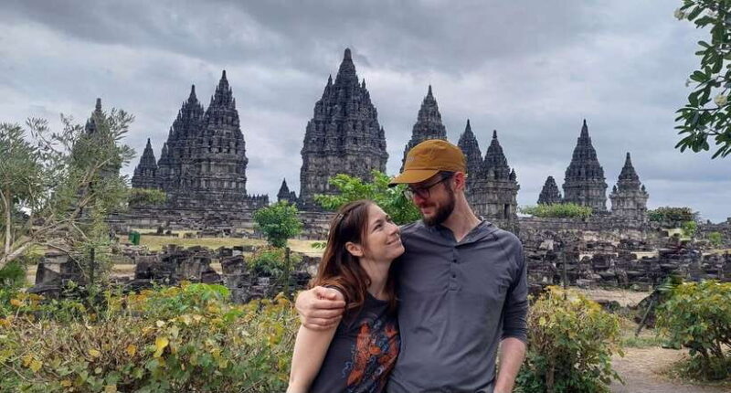 Yogyakarta : Borobudur structure climb and Prambanan temple - Why You’ll Love This Tour