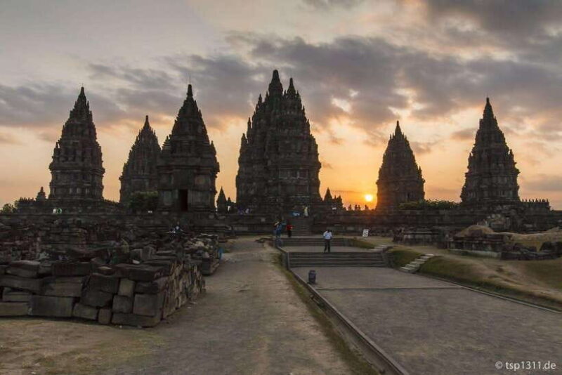 Yogyakarta: Borobudur sunrise(guarantee climb up)& Prambanan - Final Thoughts: Is It Worth It?