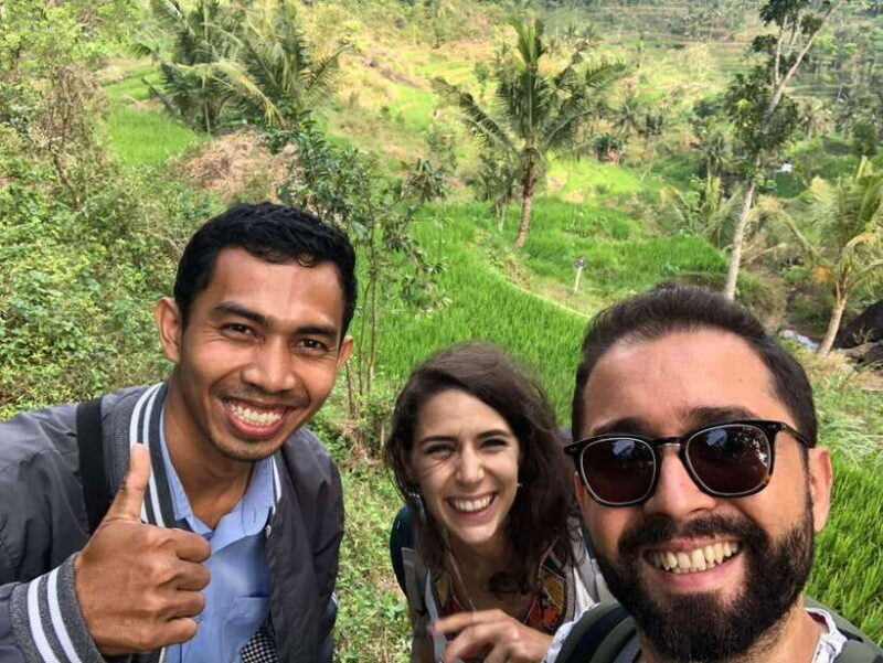 Yogyakarta: Borobudur Temple and Selogriyo Rice Terrace Tour - Analyzing Value and Practicality