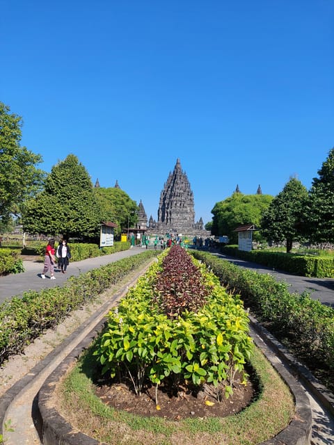 Yogyakarta: Borobudur VIP Climb Up and Prambanan Temple Tour - Tour Inclusions