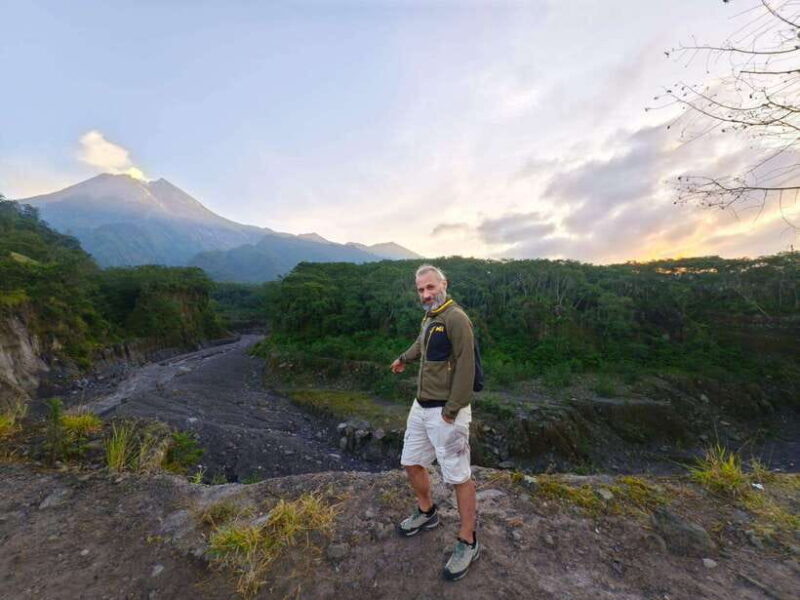 Yogyakarta : Borobudur(climb up temple) & sunrise mt merapi - Authentic Experiences and What Travelers Say