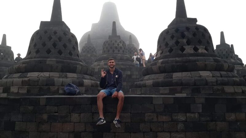 Yogyakarta Experience One Day Tour Borobudur and Prambanan - Good To Know