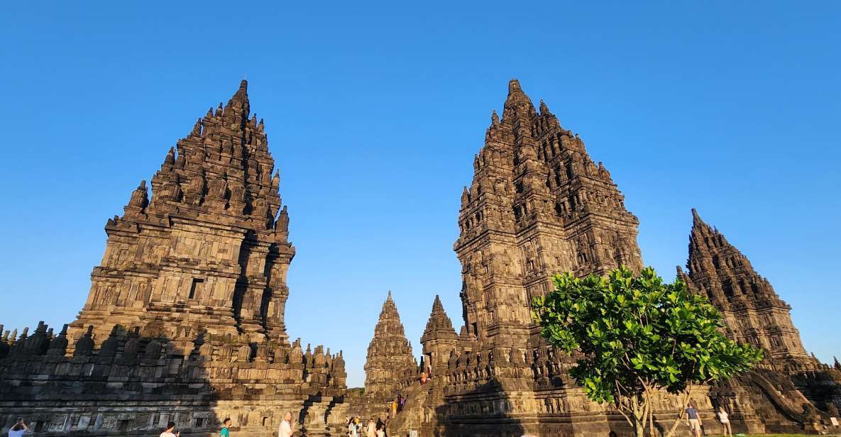 Yogyakarta: Explore & Enjoy Sunset at Prambanan Temple Tour - Tour Highlights and Features