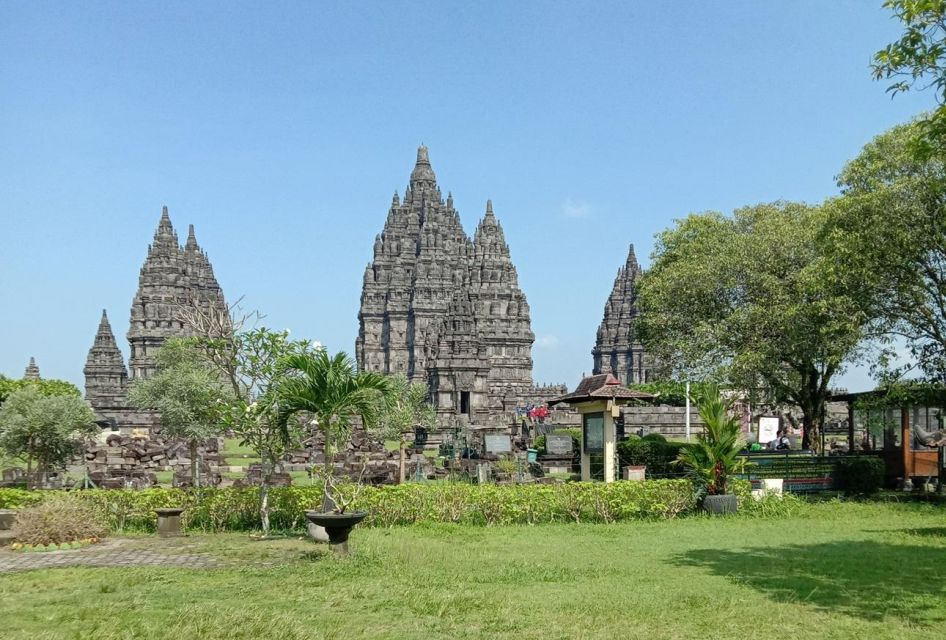 Yogyakarta: Explore & Enjoy Sunset at Prambanan Temple Tour - Customer Feedback