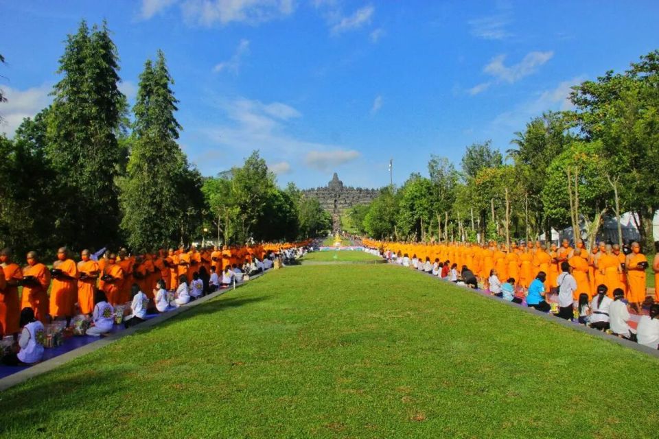 Yogyakarta: Full Access Borobudur Guided Tour - Inclusions and Additional Fees