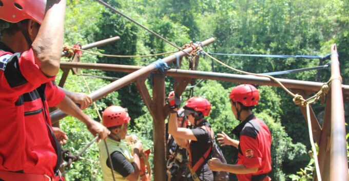 Yogyakarta: Incredibly Jomblang Cave and Pindul Cave Tubing - Frequently Asked Questions