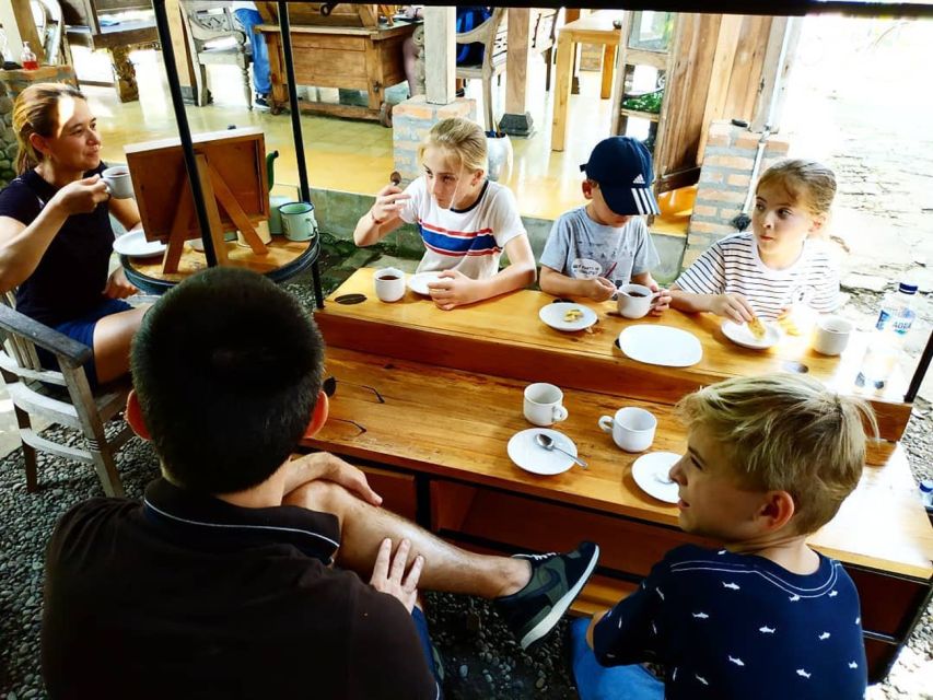 Yogyakarta: Javanese Cooking Class & Market Tour - Discovering Local Ingredients at the Market