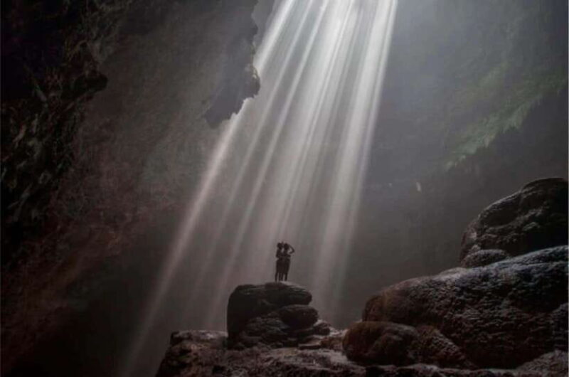Yogyakarta: Jomblang Cave Day Trip with Pickup and Entry Fee - Key Points
