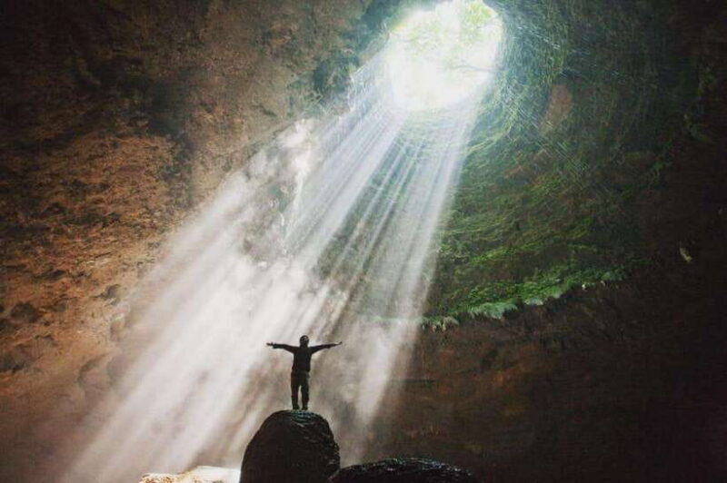 Yogyakarta; Jomblang Cave & Timang Beach - Key Points