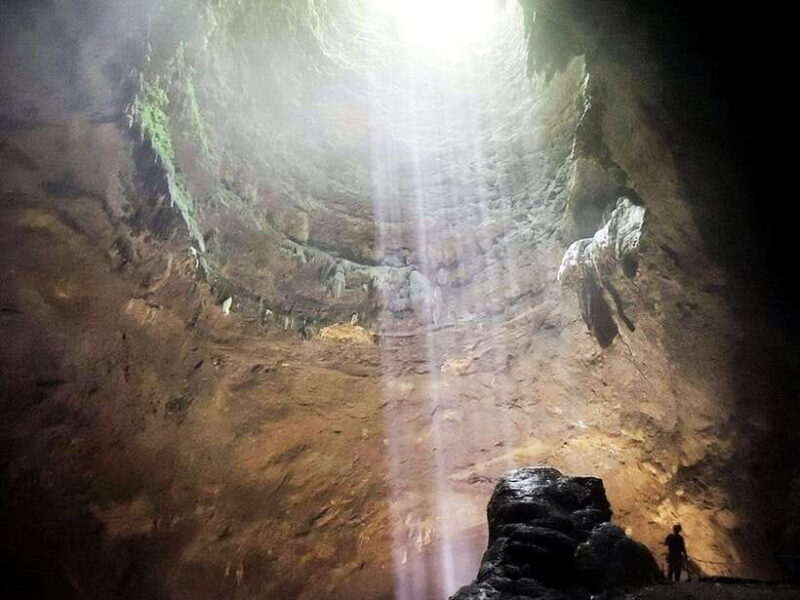 Yogyakarta :Jomblang cave& timang beach with lunch & gondola - Key Points