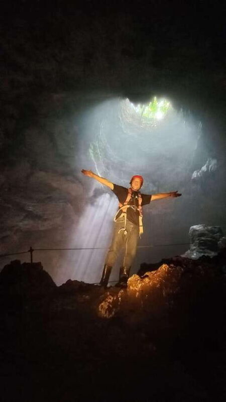 Yogyakarta :Jomblang cave& timang beach with lunch & gondola - Timang Beach: The Sea and the Thrill
