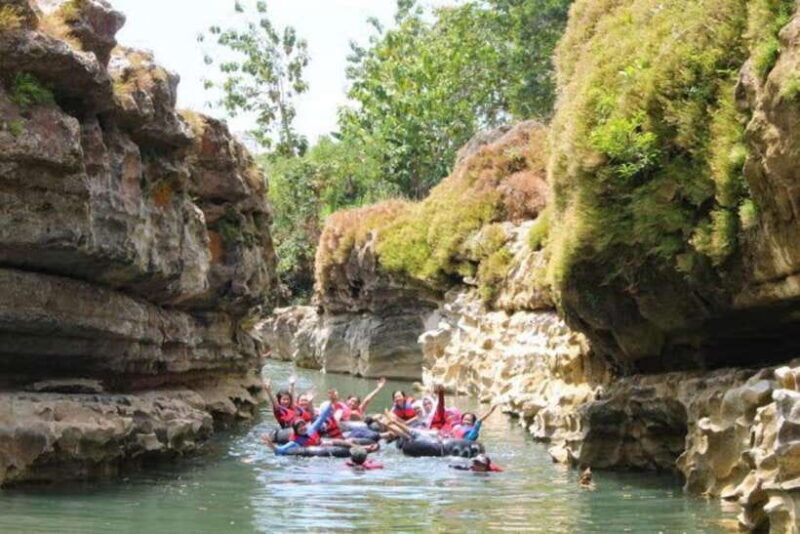 YOGYAKARTA: JOMBLANG,PINDUL CAVES,OYO RIVER TUBING RAFTING. - Authenticity and Value