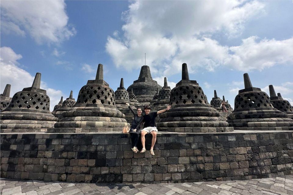 Yogyakarta: Layover Tour With Entry Tickets and Airport Transfer - Borobudur Temple