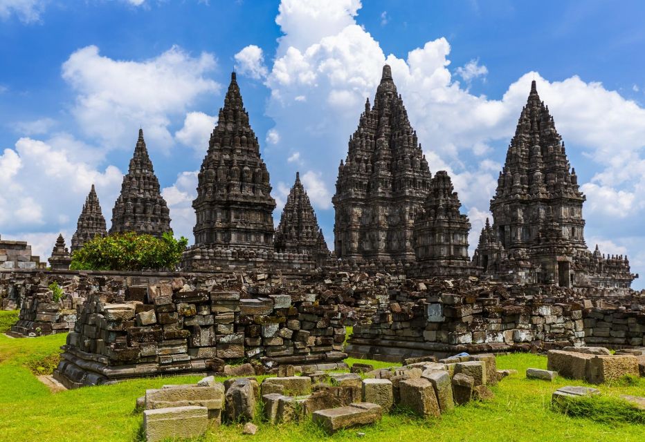 Yogyakarta: Merapi Sunrise, Jomblang Cave & Prambanan Sunset - Duration and Itinerary