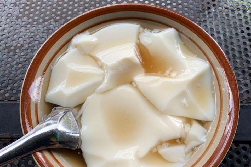 Yogyakarta: Morning Food Tour With Tasting - Traditional Breakfast Tasting