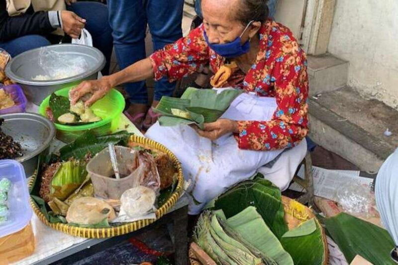 Yogyakarta: Morning Walk and Food Tour - Why This Tour Adds Value