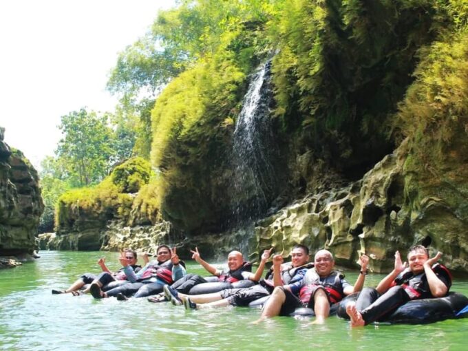 Yogyakarta: Mount Merapi and Pindul Cave Tubing Day Tour - Oyo River Tubing