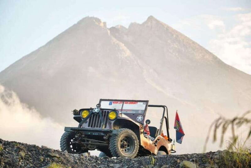 Yogyakarta : Mount Merapi jeep 4X4 tour & Borobudur ClimbUp - Key Points