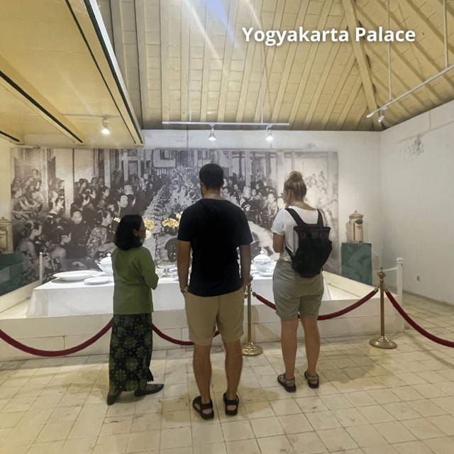 Yogyakarta Palace Tour with Multilingual Guide & Watercastle - The Practical Side: Logistics & Tips