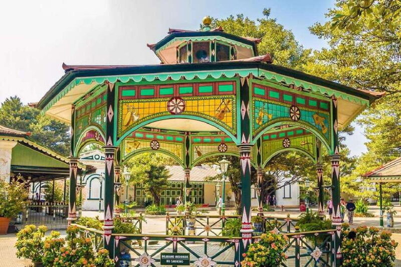 Yogyakarta: Palace, Water Castle, and Prambanan Temple Tour - Exploring the Heart of Yogyakarta: A Practical Guide to the Tour