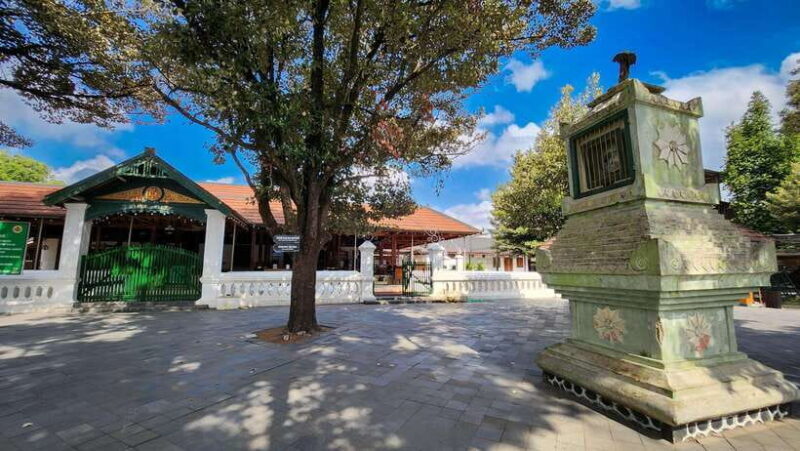 Yogyakarta : Pedal Through History, Cycling Tour of Kotagede - Why This Tour Is Worth It