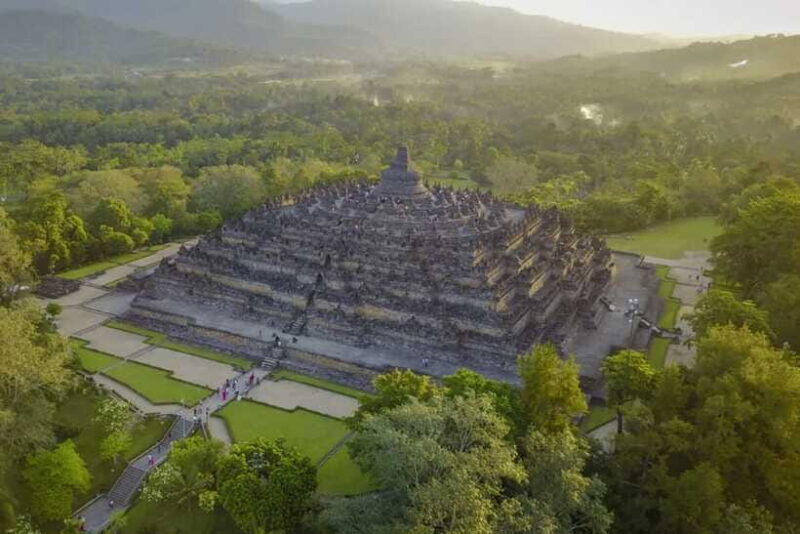 Yogyakarta: Prambanan and Borobudur Temples Guided Tour - Final Thoughts