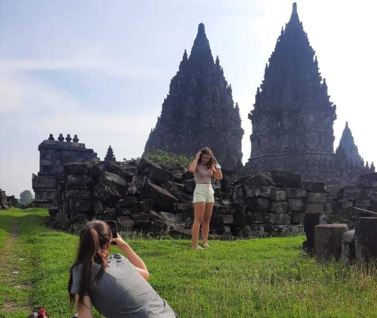 Yogyakarta: Prambanan Sunset Private Car & Entry Fee - FAQ