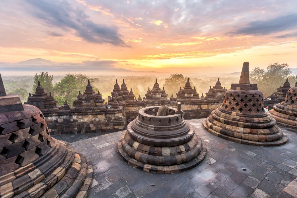 Yogyakarta: Prambanan Temple Afternoon Guided Tour - Navigating the Temple Complex