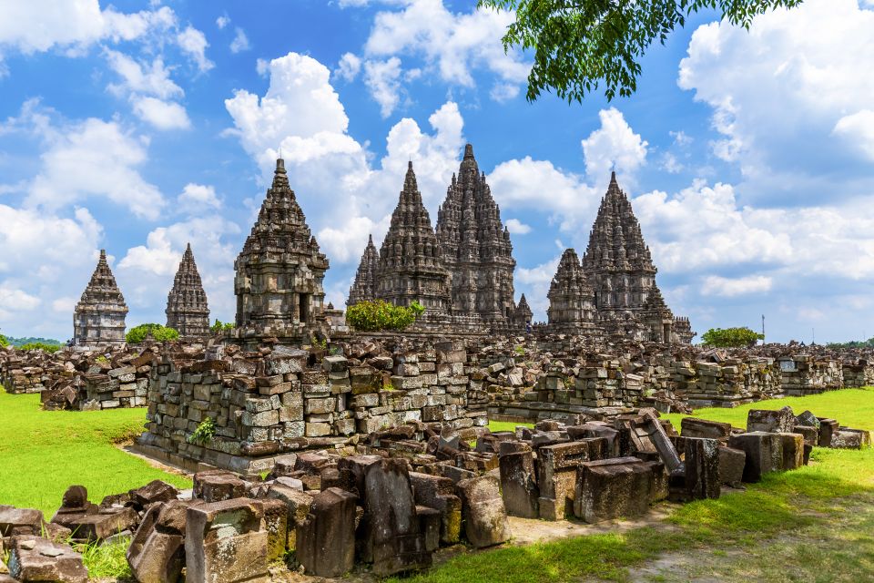 Yogyakarta: Prambanan Temple Afternoon Guided Tour - Small Group Guided Experience