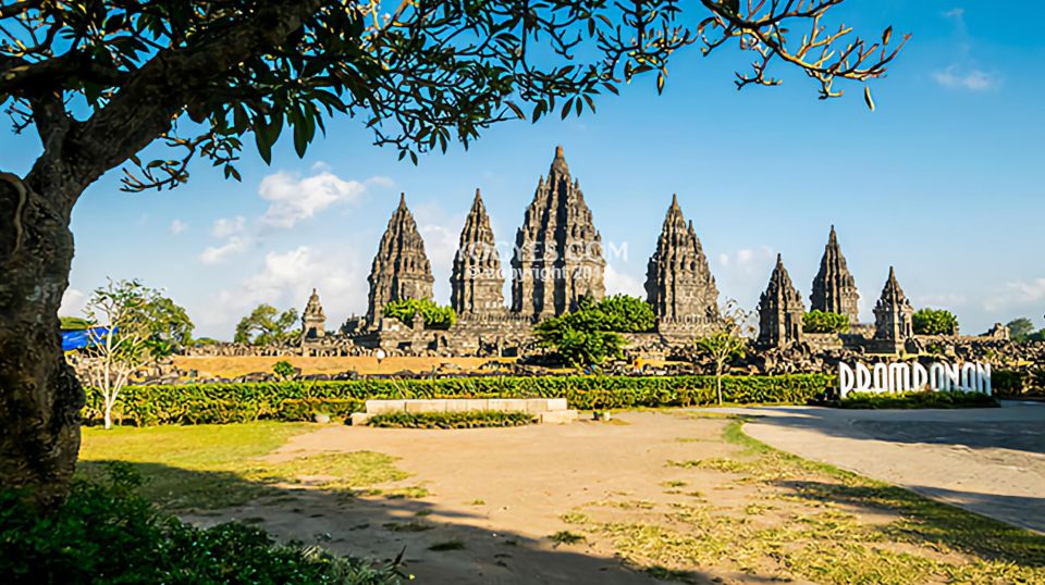 Yogyakarta: Prambanan Temple Afternoon Tour and Dinner - Key Points