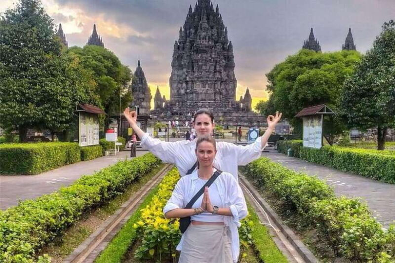 Yogyakarta: Private Custom Women-Only Tour with Female Guide - Key Points