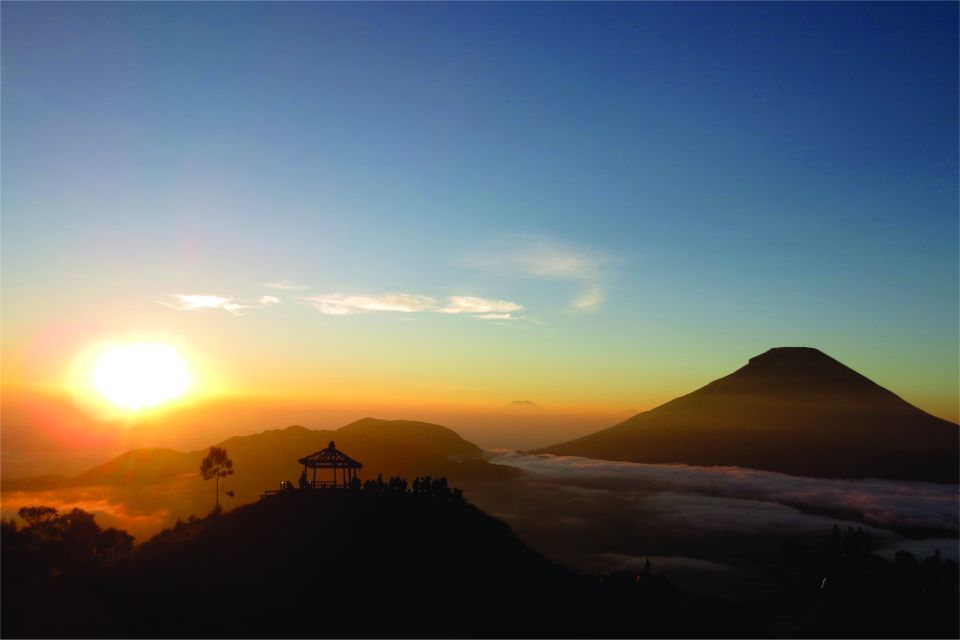 Yogyakarta: Private Customizable Guided Tour - Discovering Local Neighborhoods